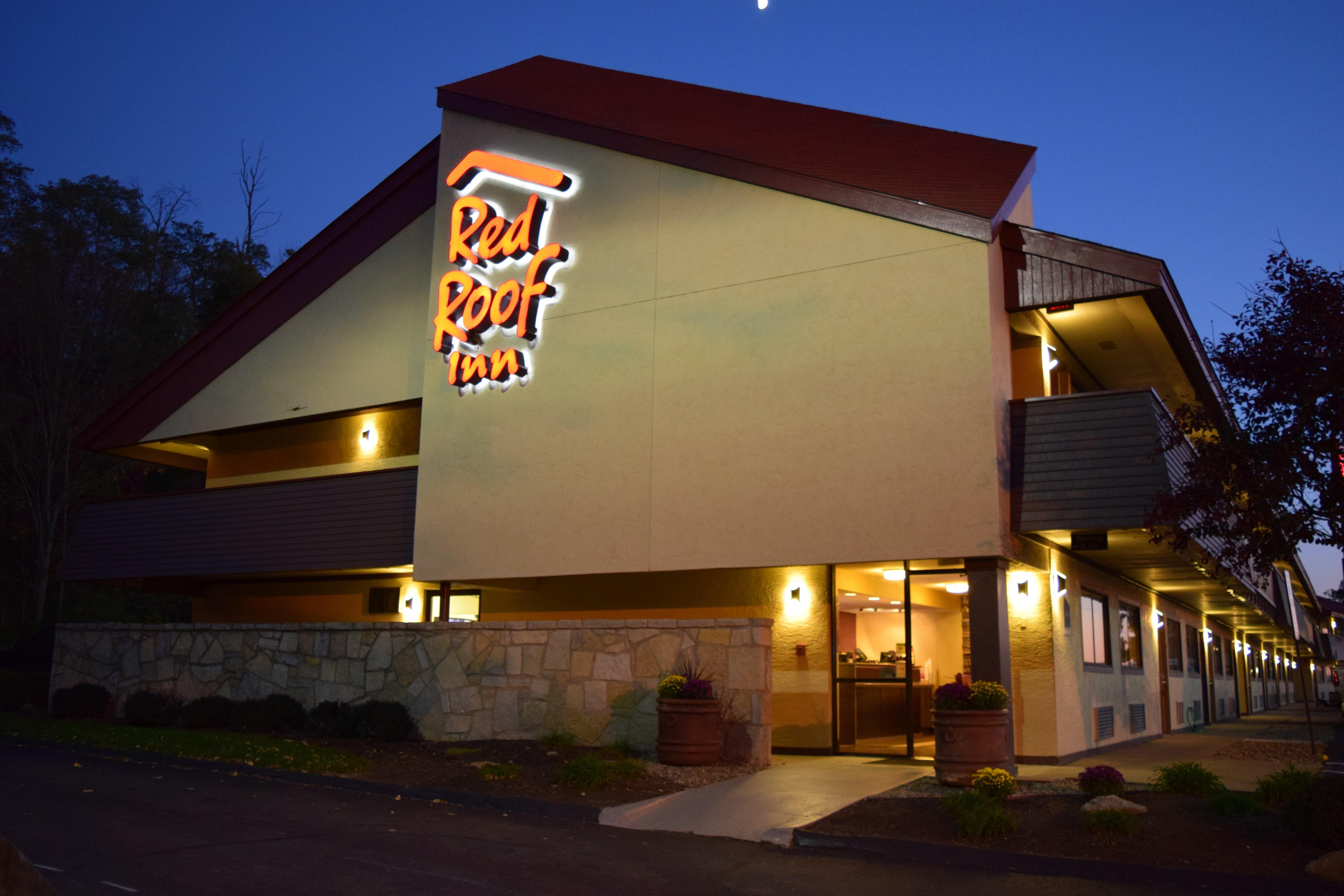 Red Roof Inn St Clairsville - Wheeling West St. Clairsville Exterior photo